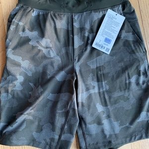 Lululemon T.H.E Short 9” Linerless
